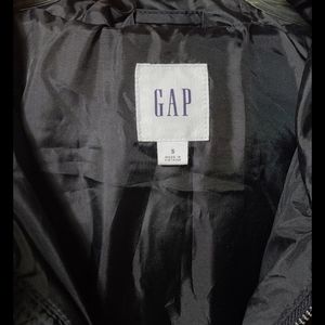 Gap jacket